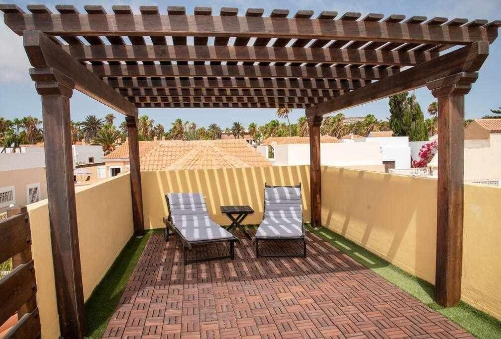Aurora Mari Villa Your Dream Steps From The Ocean Shore Caleta De Fuste Esterno foto